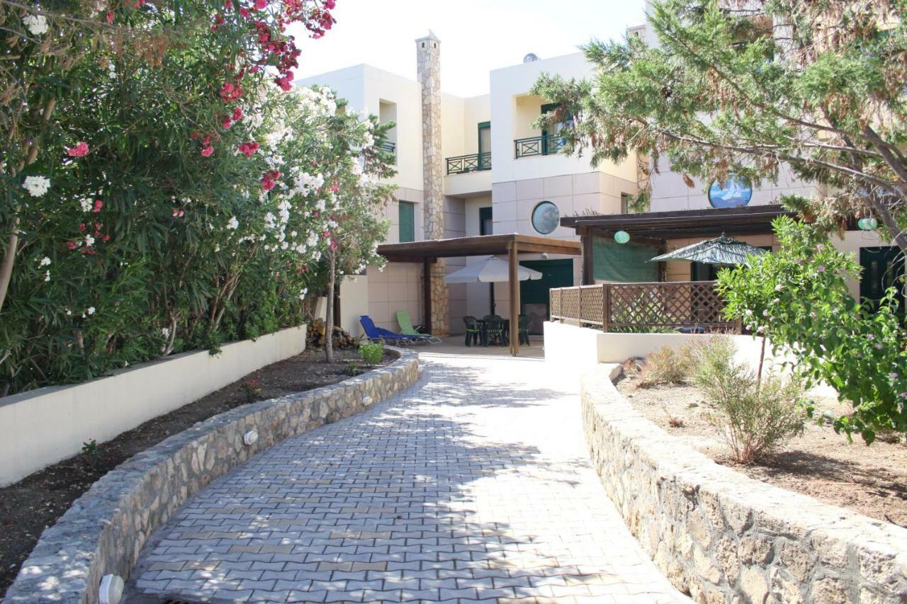 Athina Villa คิโอตาริ ภายนอก รูปภาพ